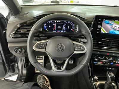 VW T-Roc R-Line Black Edition 1.5 TSI 150 CV DSG7 *PANO* BLACK* CAM * (2025) - Foto 6