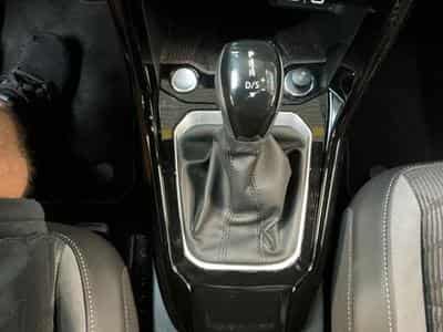 VW T-Roc R-Line 1.5 TSI 150 CV DSG7 *ACC* CAM * HAYON * (2025) - Foto 10