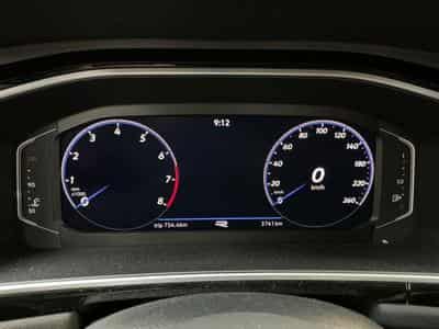 VW T-Roc R-Line 1.5 TSI 150 CV DSG7 *ACC* CAM * HAYON * (2025) - Foto 9