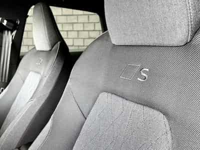 Audi A5 2.0 TFSI 204 CV AVANT TECH PLUS S TRONIC S-LINE PLUS *360°* (2025) - Foto 8