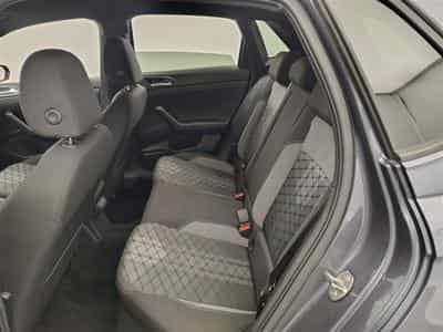 VW Polo 1.0 TSI 95cv R-Line CARPLAY / FULL LED / CAMERA / JA 17" (2025) - Photo 13