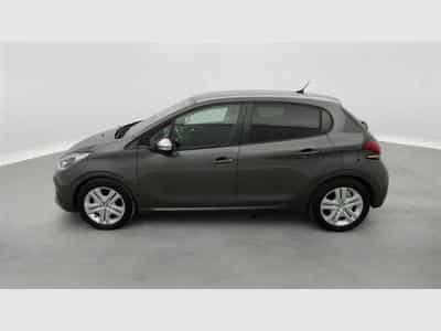 Peugeot 208 1.2i PureTech Signature CARPLAY / PDC / CLIM (2019) - Photo 2