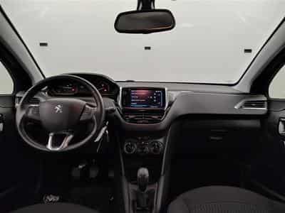 Peugeot 208 1.2i PureTech Signature CARPLAY / PDC / CLIM (2019) - Photo 7