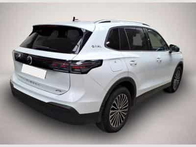 VW Tiguan (2025) - Photo 2