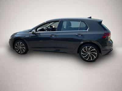 VW Golf (2024) - Photo 4