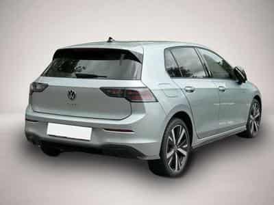 VW Golf (2024) - Photo 2