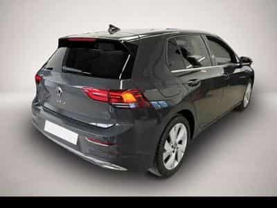 VW Golf (2024) - Photo 2