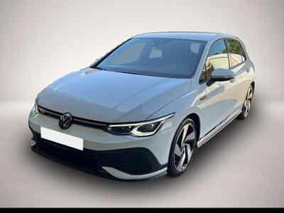 VW Golf (2024) - Photo 1