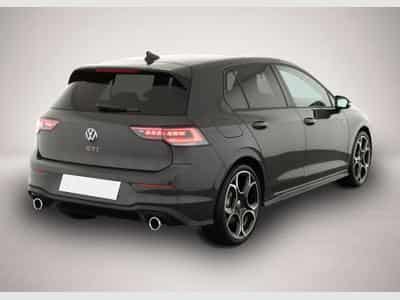 VW Golf (2026) - Photo 3