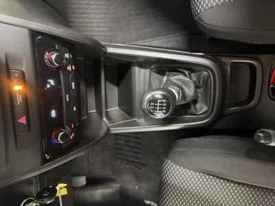 Suzuki Grand Vitara 1.4 Luxe MHEV 2WD (2025) - Photo 8