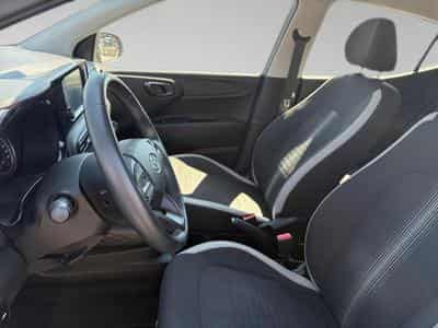 Hyundai i10 1.0 Twist AMT (2023) - Photo 4