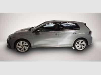 VW Golf (2025) - Photo 1