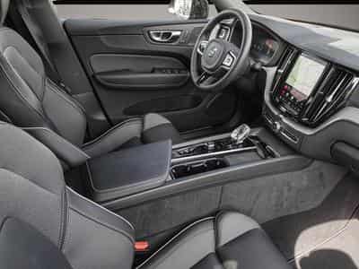 Volvo XC60 (2024) - Photo 6