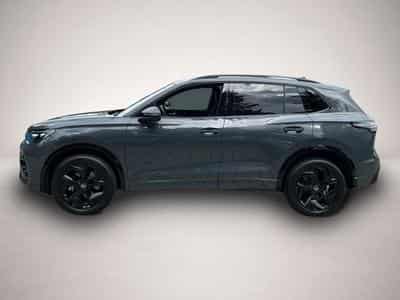 VW Tiguan (2025) - Photo 4