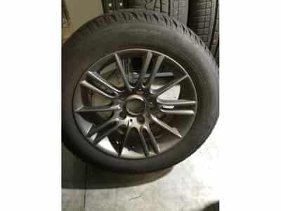 Jantes alu + Pneus h 16" 205/60 R16 92H (2026) - Photo 1