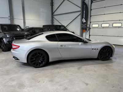 Maserati GranTurismo MASERATI GRANTURISMO 4.2 V8 405 CV/GPS/CUIR/Xénon/ (2009) - Foto 3