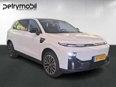 LEAPMOTOR B10 DESIGN PRO MAX (2026) - Photo 3