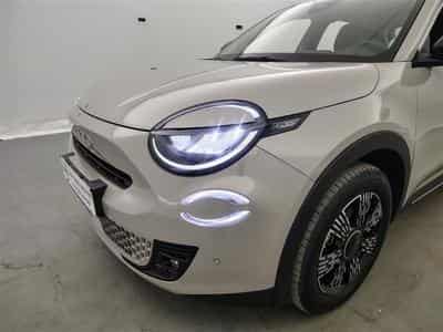 Fiat 600 1.2 Hybrid 136cv DCT Icone NAVI / FULL LED / KEYLESS / CAM (2025) - Photo 15