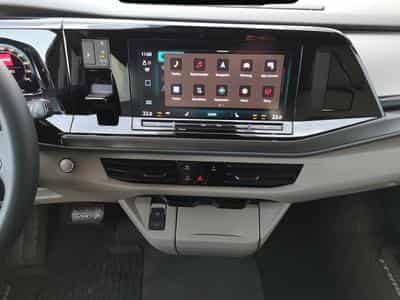 VW Multivan (2025) - Photo 5