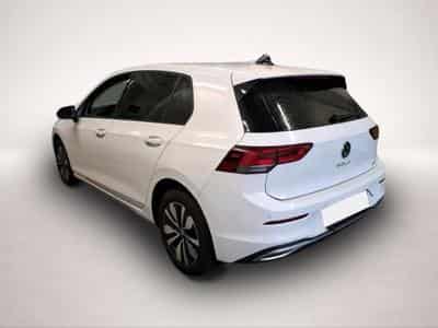 VW Golf (2024) - Photo 3