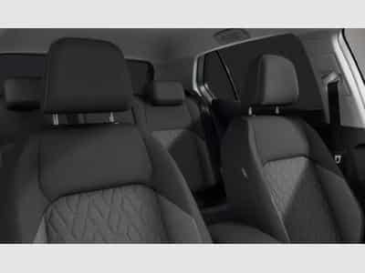 VW Golf (2026) - Photo 5