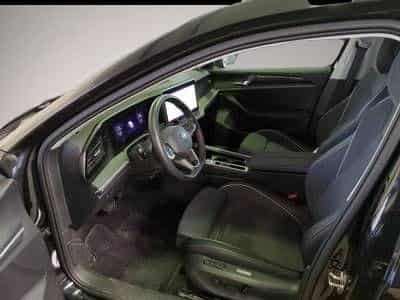 VW Passat (2025) - Photo 3