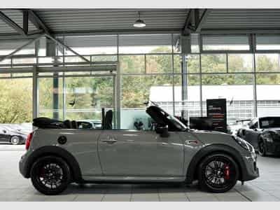 MINI Cooper 1.H *H&K *Navi *Kamera (2019) - Photo 7
