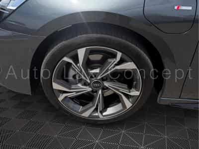 Audi A3 Sportback 40 TFSI e S line (2025) - Photo 11