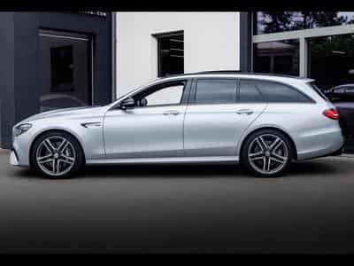 Mercedes E 63 AMG T-MODELL 4MATIC+ - NIGHT PACKAGE (2019) - Foto 2