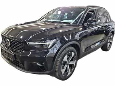 Volvo XC40 B3 Plus Dark DCT (2025) - Photo 1