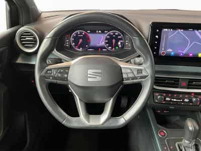 Seat Arona Xperience+DSG+FullLED+P.Safe-Drive.M+Navi+P.Vision+ (2022) - Foto 10