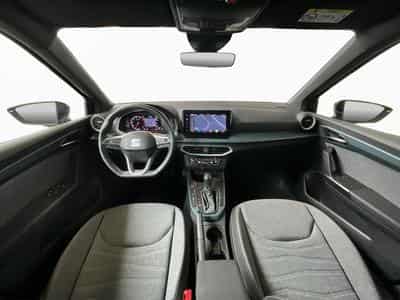 Seat Arona Xperience+DSG+FullLED+P.Safe-Drive.M+Navi+P.Vision+ (2022) - Foto 2