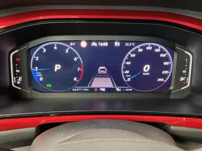 VW T-Roc R-Line+DSG+LED+BEATS+BlackStyle+keyless (2023) - Foto 11