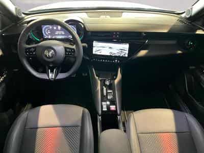 Alfa-Romeo Junior Junior 1.2 Ibrida 145 (2025) - Foto 7