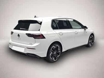 VW Golf (2026) - Photo 2