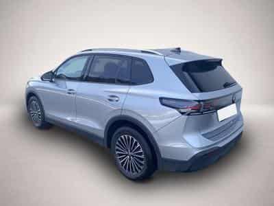 VW Tiguan (2025) - Photo 2