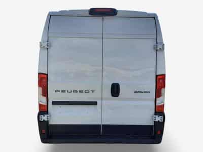 Peugeot Boxer 2.2 BlueHDI  140 L2H2 333 (2026) - Foto 6