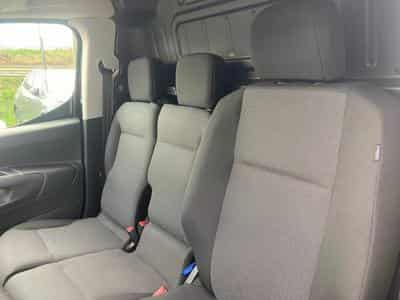 Peugeot Partner 1.5 BlueHDI 130 AT8 Confort L1H1 (2026) - Foto 8