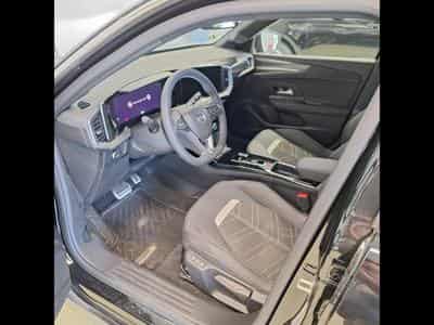 Opel Mokka BEV 54KWH LONG RANGE ULTIMATE AUTO *360°* ACC* (2024) - Foto 6
