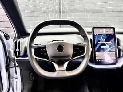 Volvo EX30 BEV 69KWH SINGLE MOTOR EXT. RANGE PLUS *HARMAN * HAYON* ACC (2024) - Photo 10
