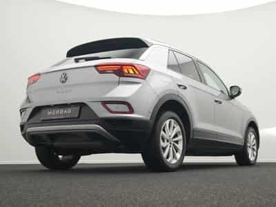 VW T-Roc 1.5 TSI Life OPF (2024) - Foto 11