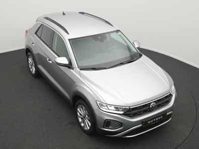 VW T-Roc 1.5 TSI Life OPF (2024) - Foto 12