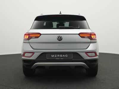 VW T-Roc 1.5 TSI Life OPF (2024) - Foto 4