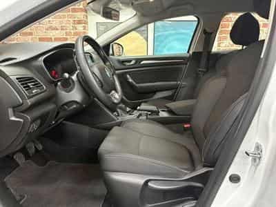Renault Megane Megane 1.3 TCE 140cv EQUILIBRE (2022) - Photo 5