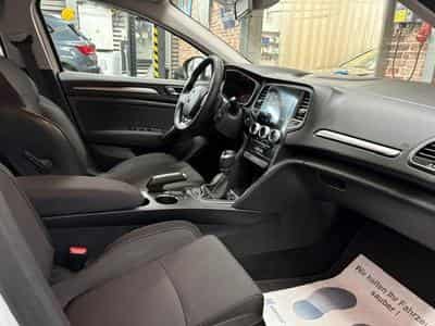 Renault Megane Megane 1.3 TCE 140cv EQUILIBRE (2022) - Photo 8