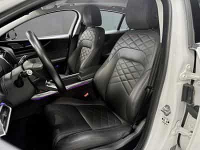 Jaguar XE P300 AWD HSE (2022) - Foto 12