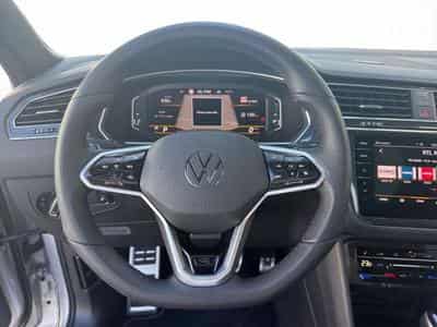 VW Tiguan R-Line 4Motion/Matrix/AHK/Black/DCC (2022) - Photo 10