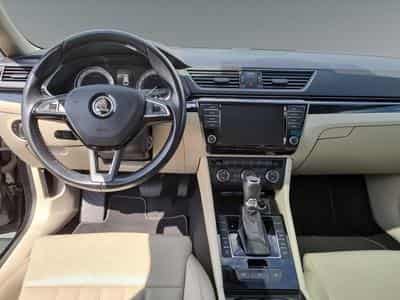 Skoda Superb 1.8 TSI Style DSG Laurin & Klement (2016) - Photo 12