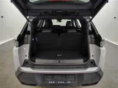 Peugeot 5008 1.2 HYBRID 145cv e-DSC6 GT 7pl. NAVI / FULL LED / CAMERA (2026) - Foto 14