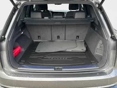 VW Touareg R FINAL EDITION (2026) - Photo 11